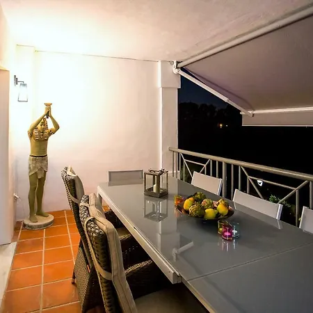 Luxury With Private Swimming Pool Apartament Marbella