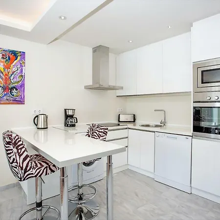 Apartament Luxury With Private Swimming Pool