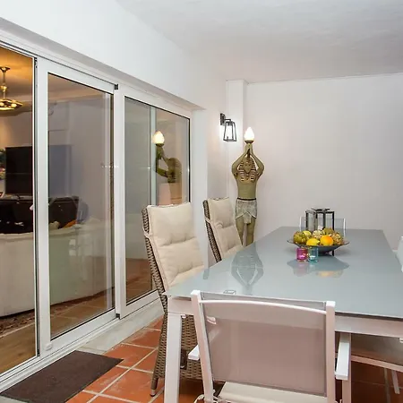 アパート Luxury With Private Swimming Pool *