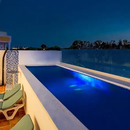 Luxury With Private Swimming Pool Marbella