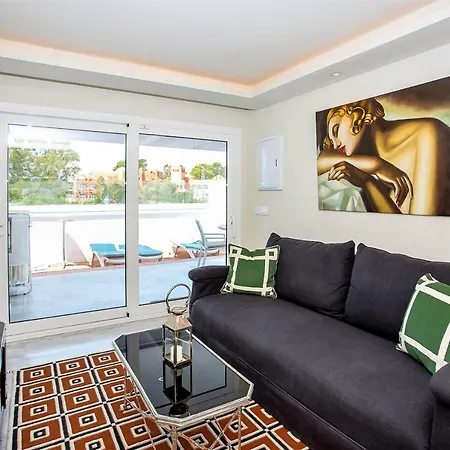 Luxury With Private Swimming Pool