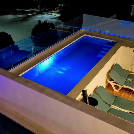 Luxury With Private Swimming Pool * Марбелья