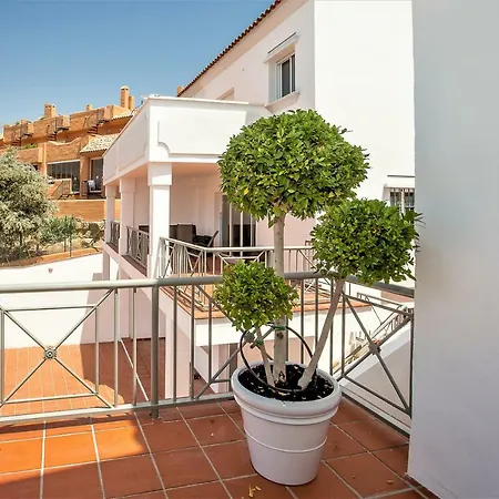 Luxury With Private Swimming Pool Марбелья