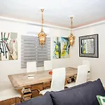 Apartment Luxury With Private Swimming Pool