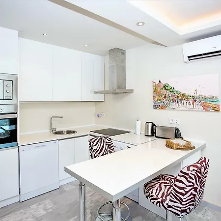 Apartament Luxury With Private Swimming Pool *